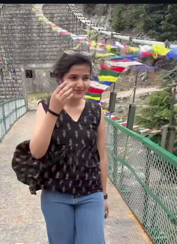 Prapti travelling